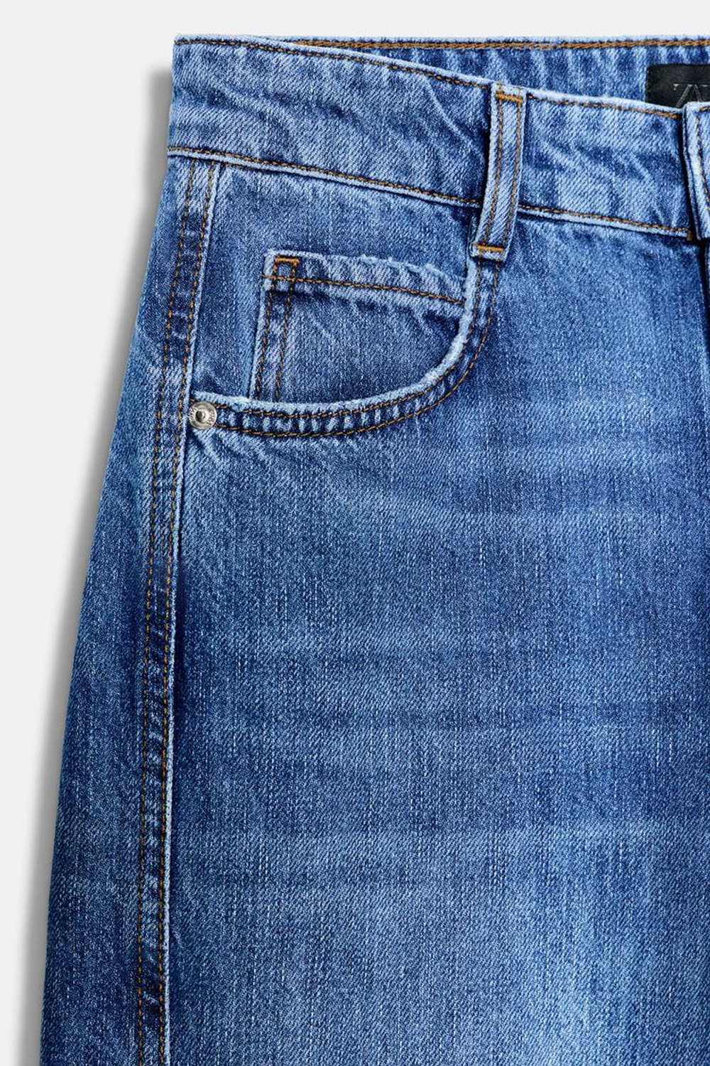 ZARA ДЖИНСЫ Z1975 BARREL, ВЫЦВЕТШИЙ СИНИЙ