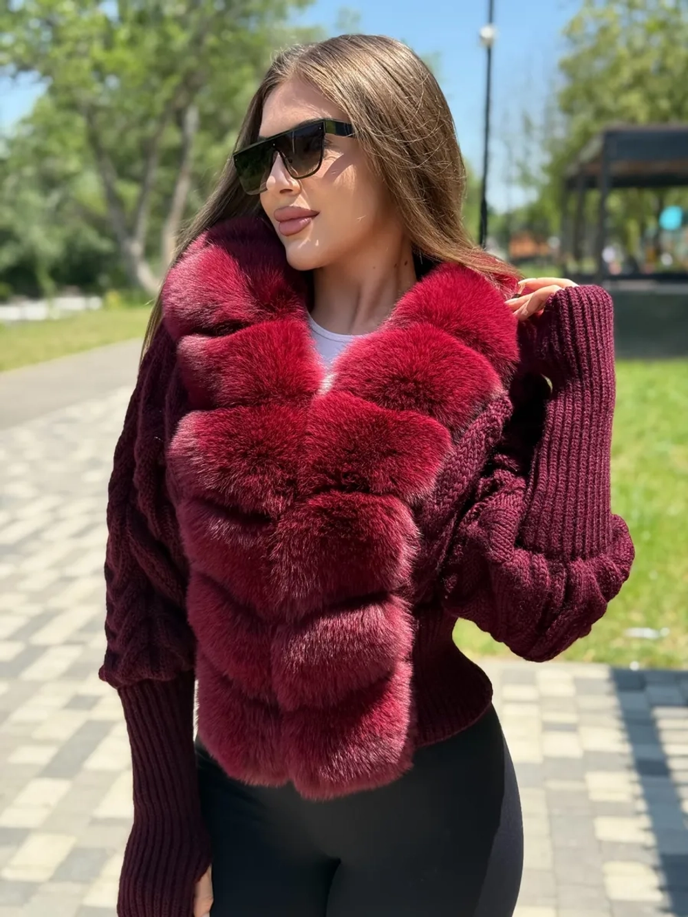 Бомбер вязаный с натуральным мехом песца