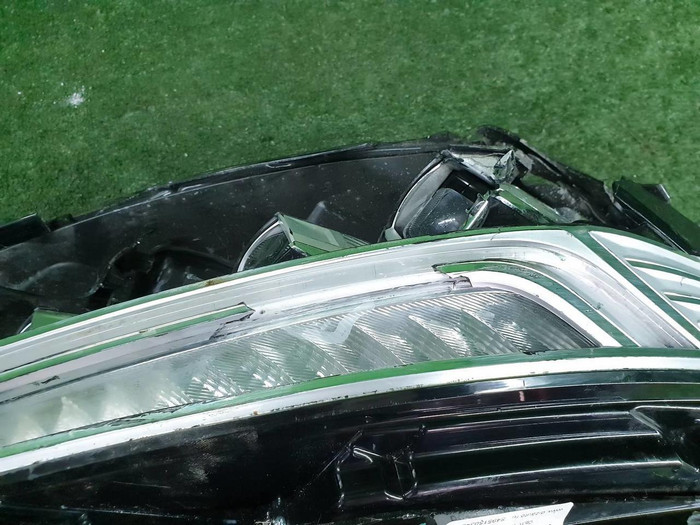 Битая Фара правая EXEED VX (2021-2024) LED