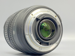 Nikon 18-70mm (Пара царапин на линзе)