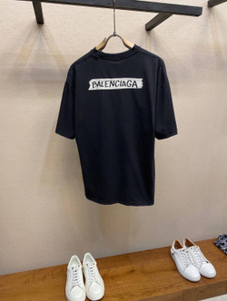 Футболка Balenciaga