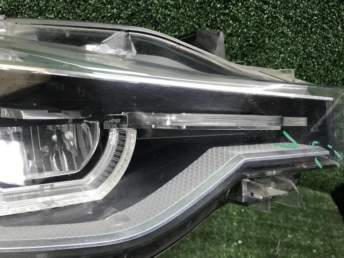 Фара правая BMW 3er F30 (2015-2020) LED