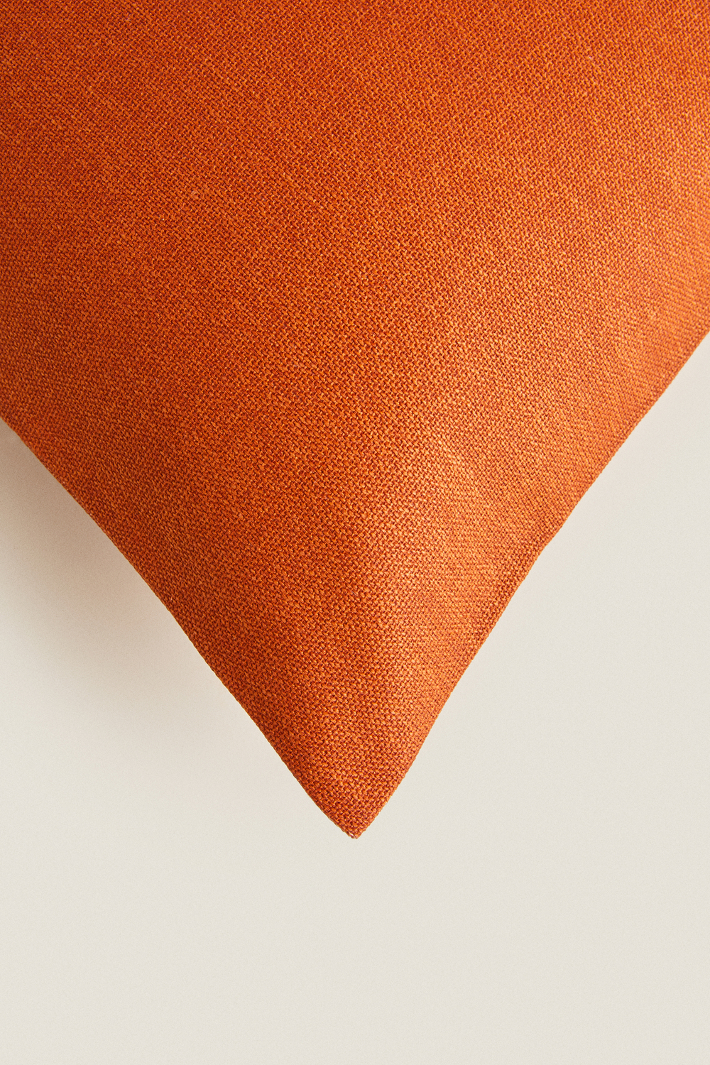 ZARA HOME ОДНОТОННЫЙ ЧЕХОЛ ДЛЯ ДЕКОРАТИВНОЙ ПОДУШКИ, ОРАНЖЕВЫЙ