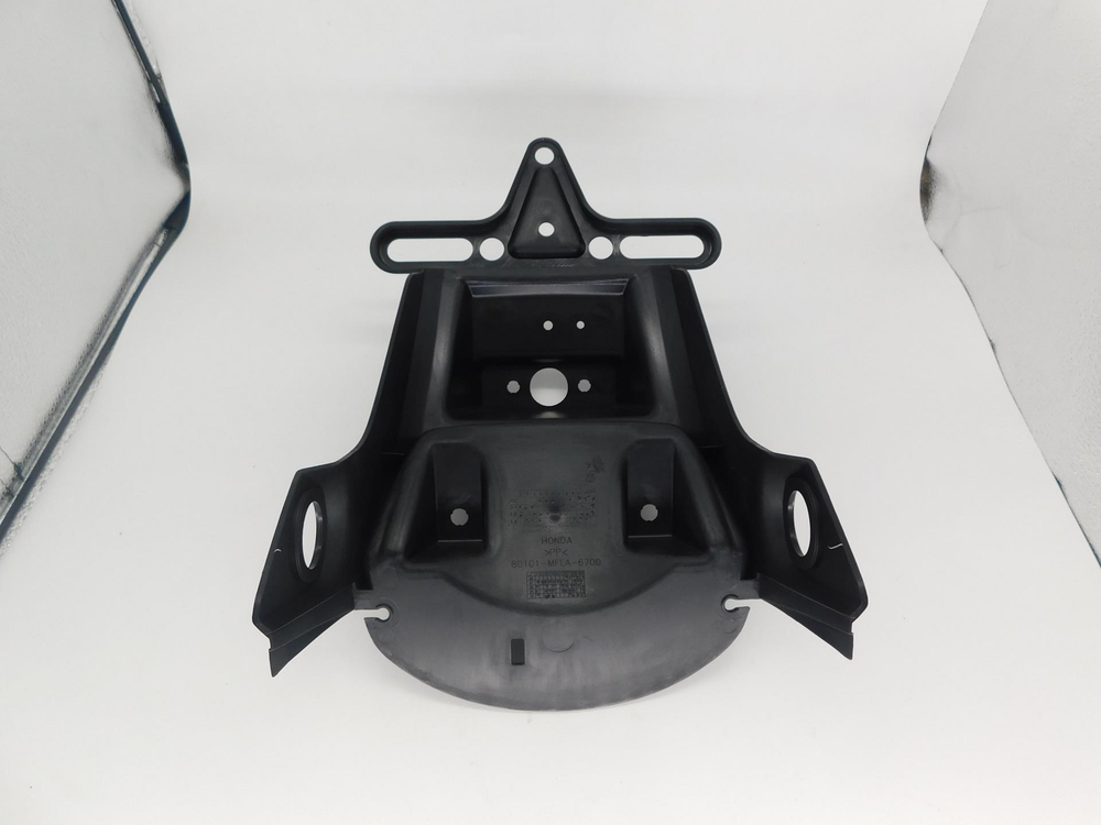 подкрылок Honda VT750 Shadow Phantom 80105-MFE-670