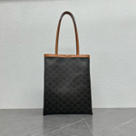 Medium Flat Shopper in Triomphe