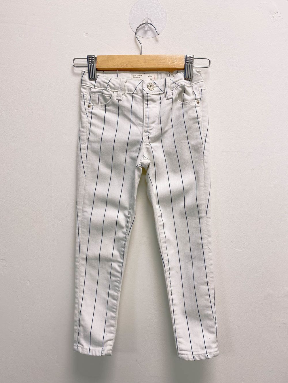 Джинсы Zara