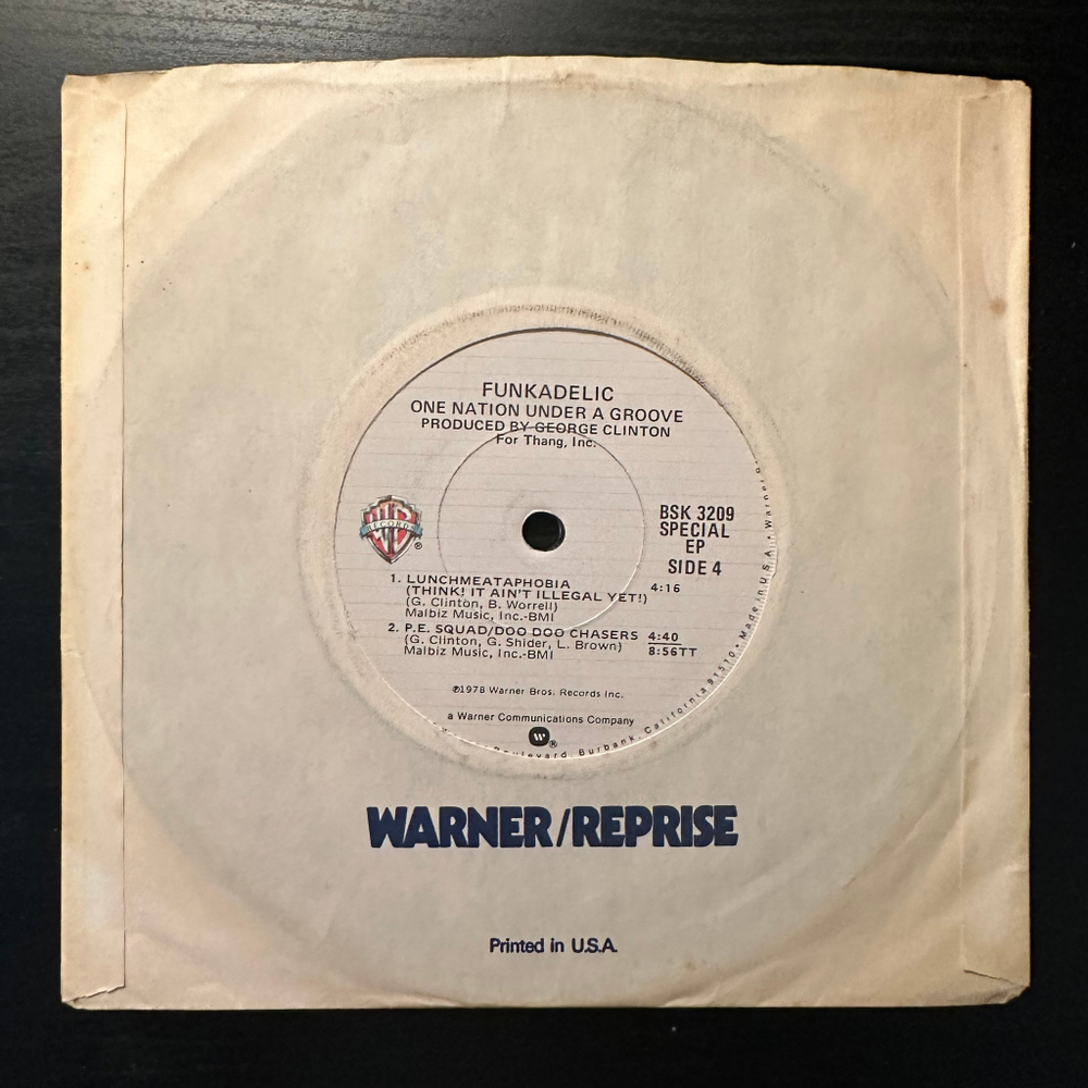 Funkadelic- One Nation Under A Groove LP + 7" (США 1978г.)