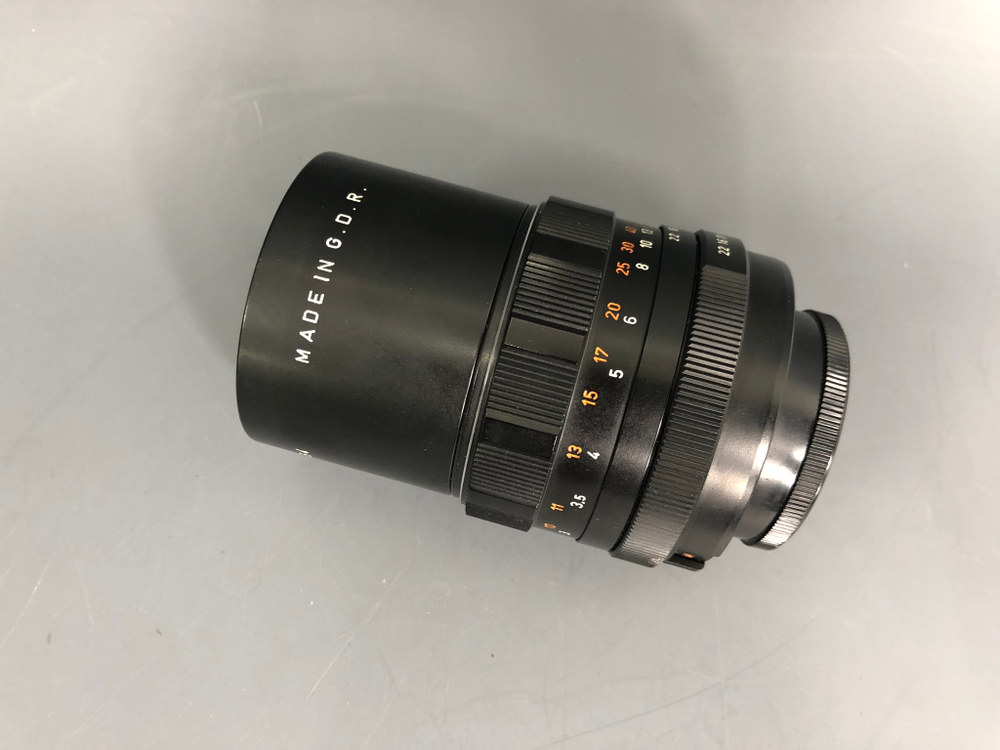 Pentacon 2.8/ 135 mm