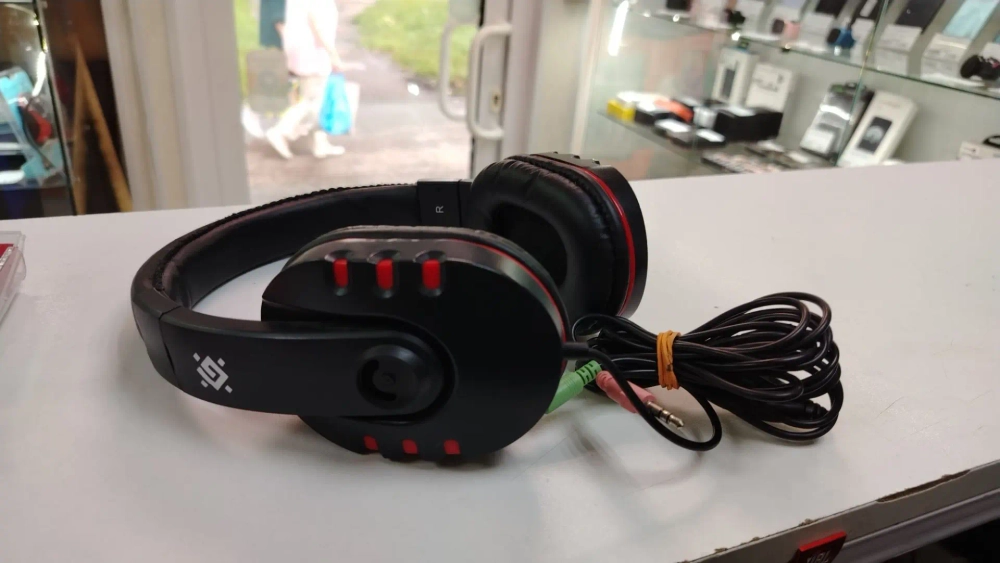 Наушники Полноразмерные Defender Warhead G-160