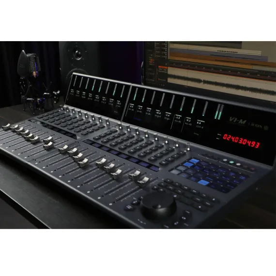 iCON V1-M Black