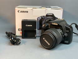 Canon 450D kit 18-55mm 3.5-5.6 IS 63.000 кадров