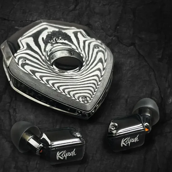 T10 Bespoke Edition Carbon Phantom