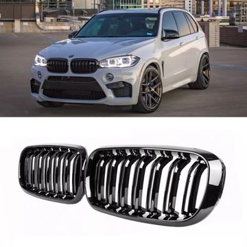 Решётка радиатора BMW X5 F15 чёрный глянец
