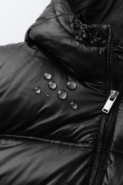 ZARA БЛЕСТЯЩИЙ ПУХОВИК 50% ПЕРА И 50% ПУХА WATER REPELLENT, ЧЕРНЫЙ