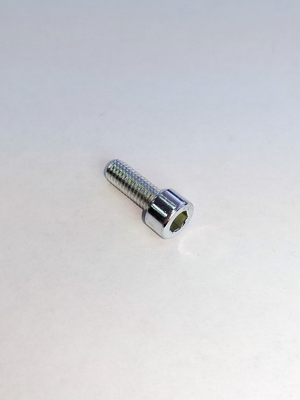 6х16 ОЦ. Винт П/Р с внут.шестигр. к.п.8.8 DIN912 (10 шт)