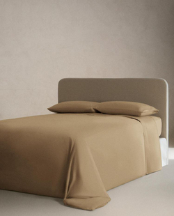 ZARA HOME САТИНОВЫЙ ПОДОДЕЯЛЬНИК, ПЕСОЧНЫЙ