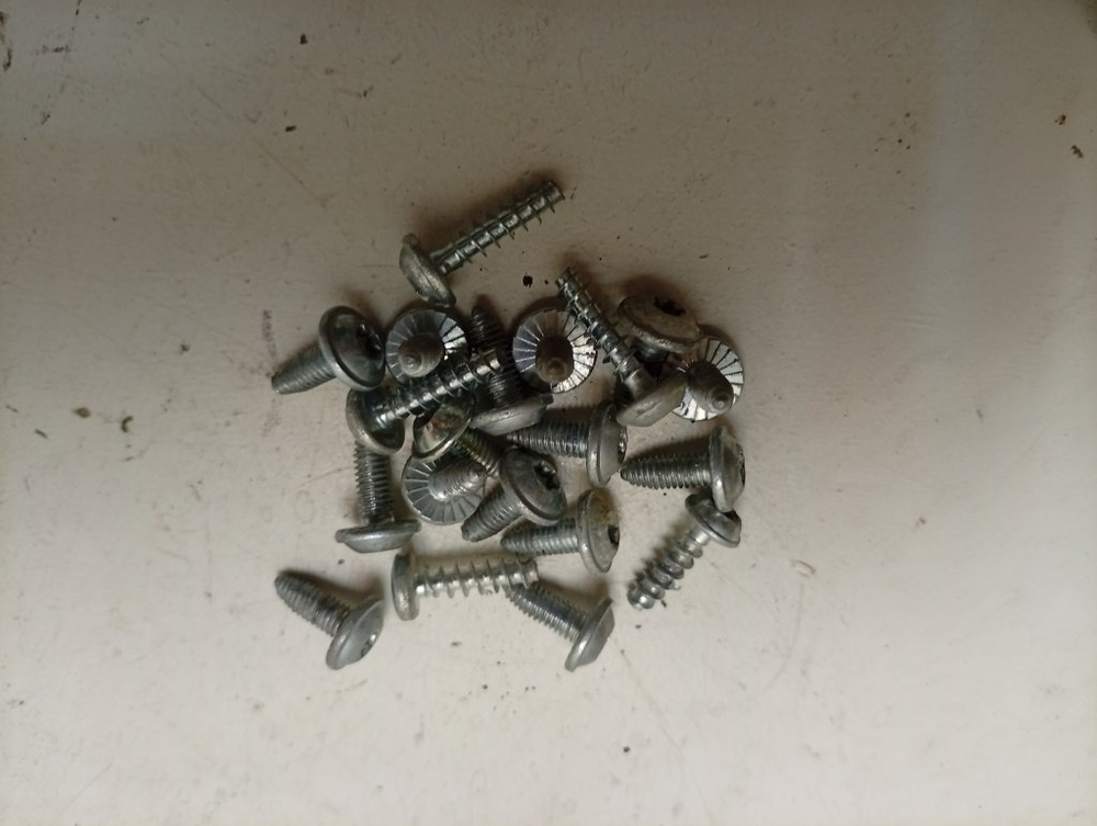 WLK24263OE/02 кт75 Крепеж и хомуты для стиральной машины Bosch WLK24263OE б/у