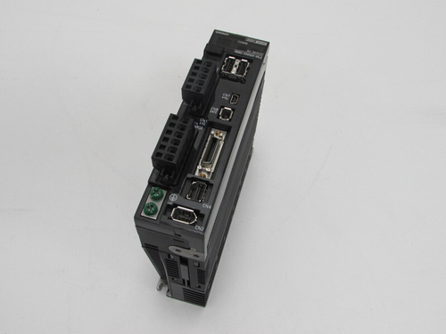 OMRON Yaskawa R88D-KN02H-ML2