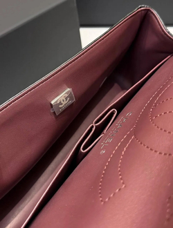 Сумка Chanel 2.55 Reissue чёрная из состаренной кожи премиум класса