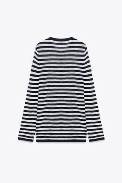 Свитер с пуговицами и полосками - ZARA