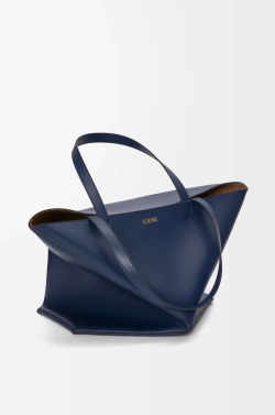 Loewe Сумка-тоут XL Puzzle Fold из блестящей телячьей кожи, темно-синий