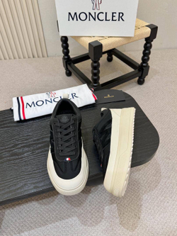 Кроссовки Moncler