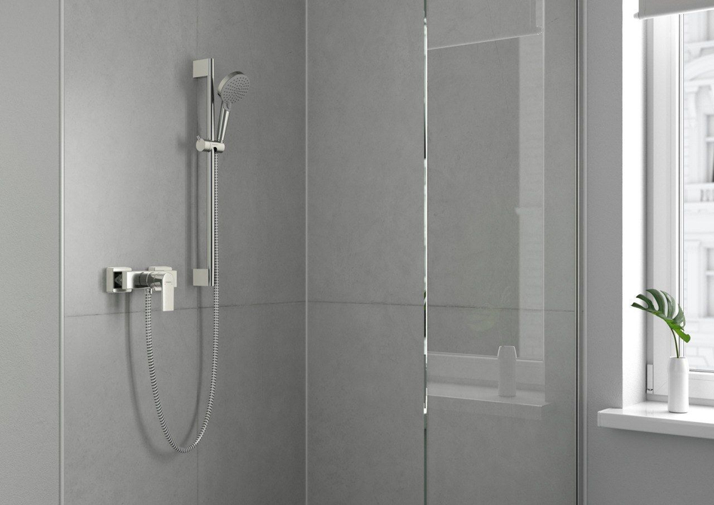 Смеситель для душа Hansgrohe Vernis Shape однорычажный, внешнего монтажа 71650000