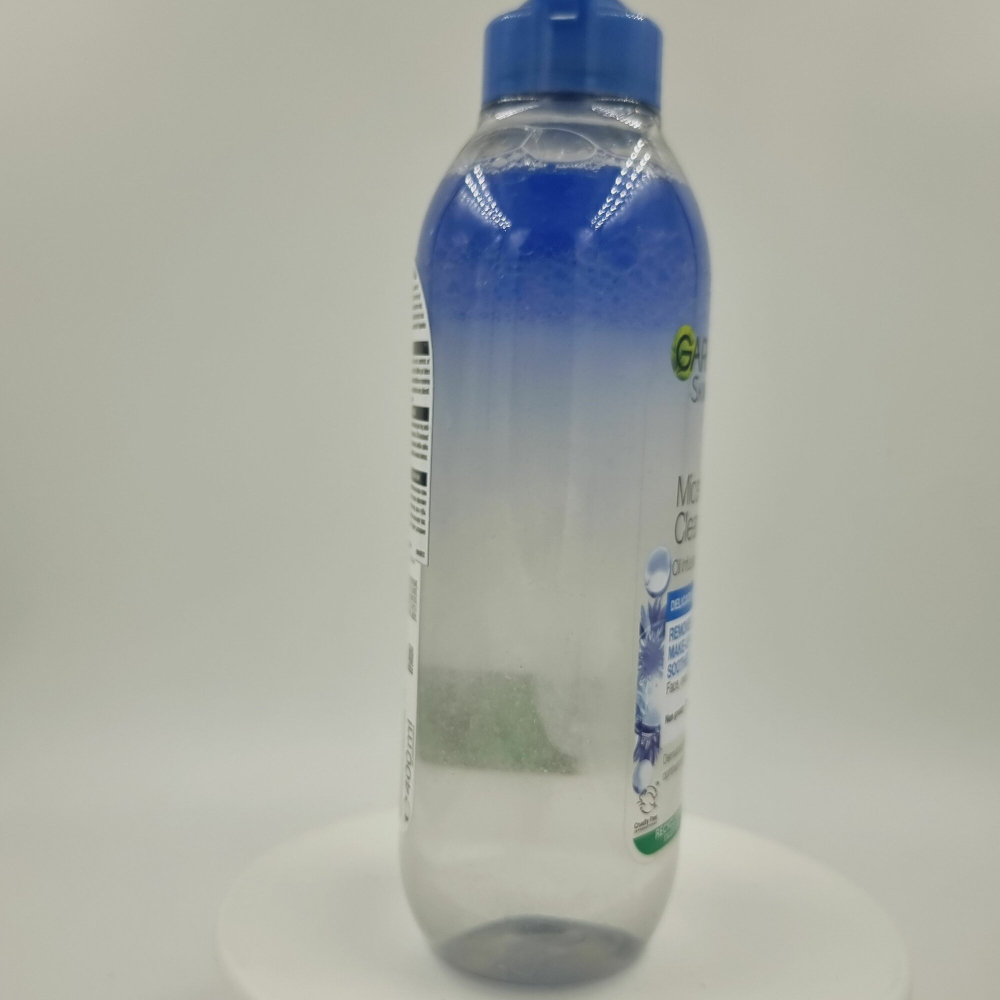 GARNIER Micellar Cleansing Oil Infused Water Двухфазная мицеллярная вода для снятия макияжа с лица, глаз и губ, с экстрактом василька 400 мл (из Финляндии)