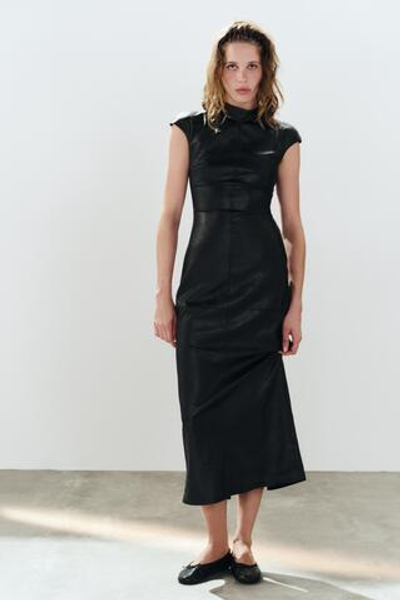 ПЛАТЬЕ МИДИ ИЗ ИСКУССТВЕННОЙ КОЖИ — ZARA