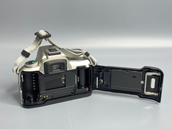 Nikon F55