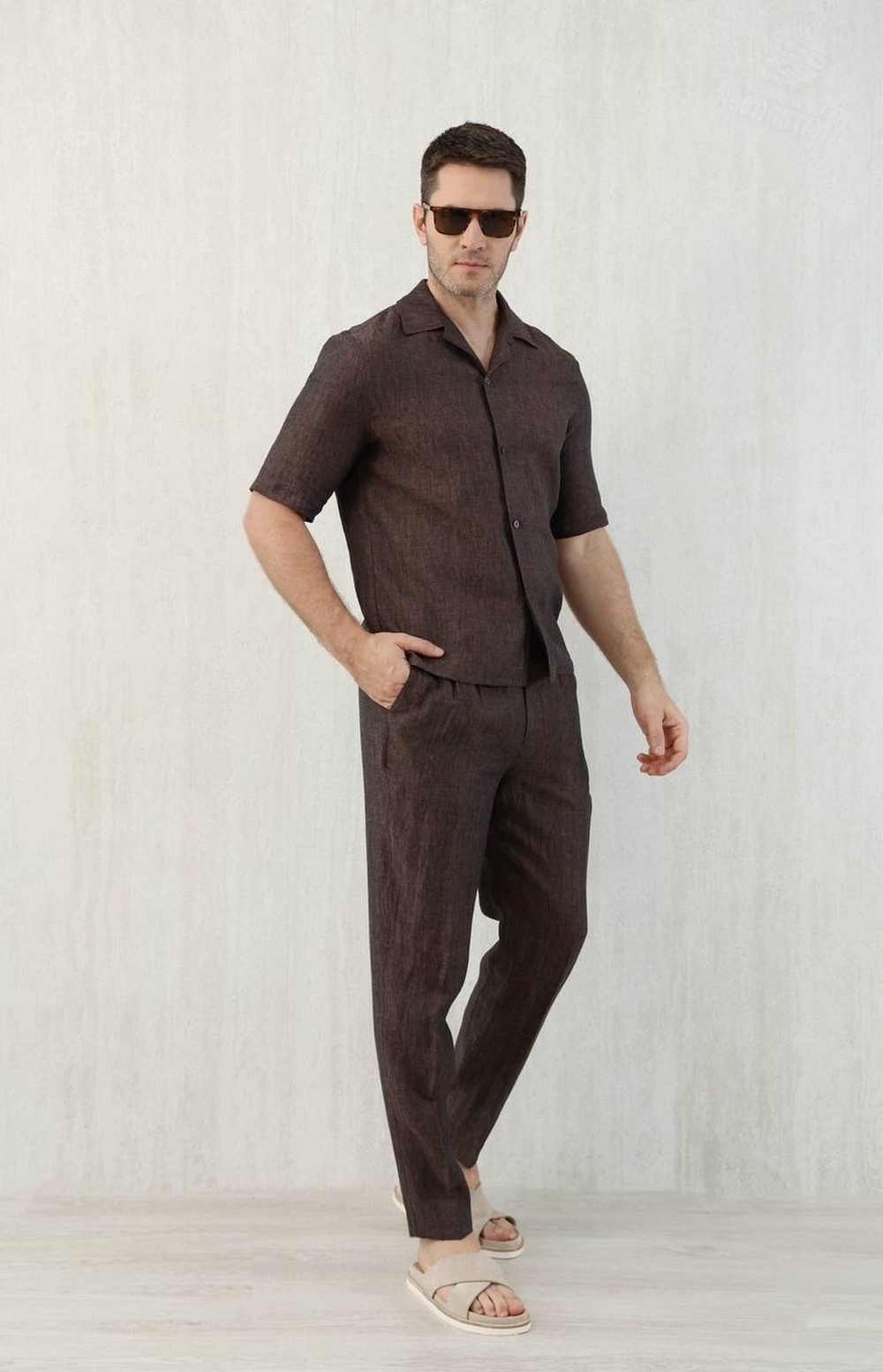 Льняной костюм Brunello Cucinelli