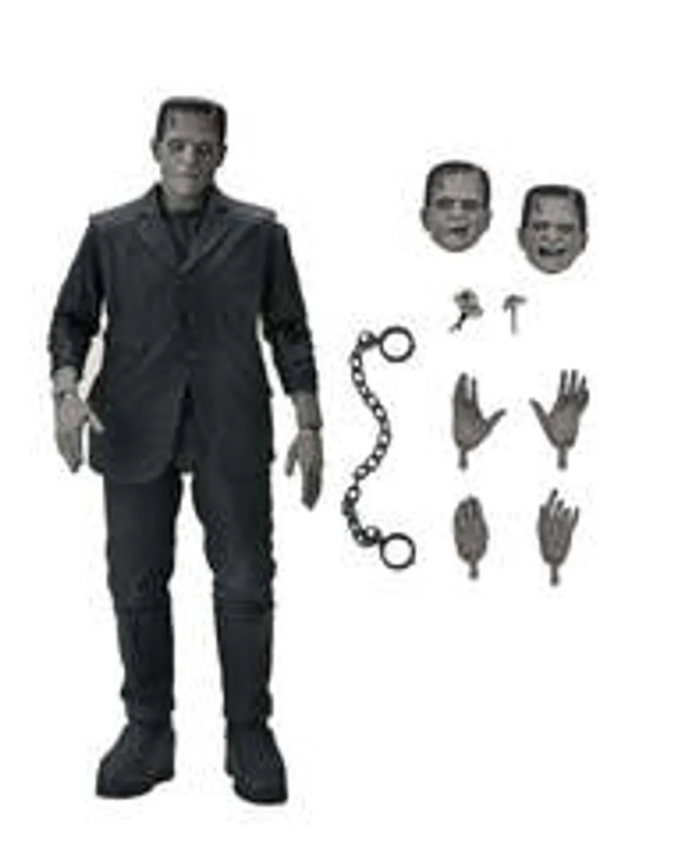 Фигурка NECA Universal Monsters: Frankenstein Monster (B&W) (Вскрытый)