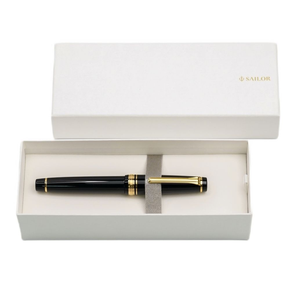 Ручка перьевая Sailor Pro Gear Black GT (11-2036-220)