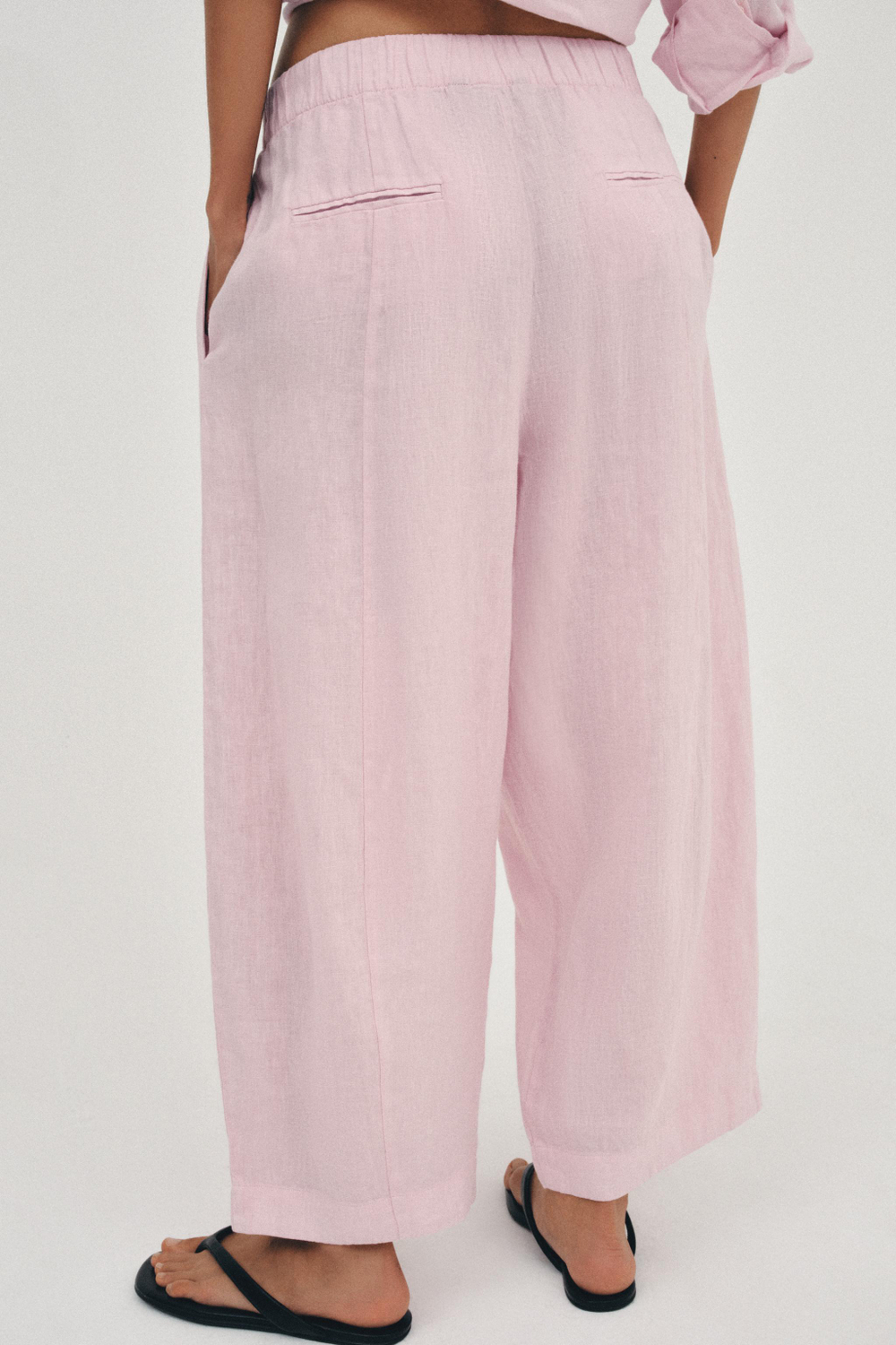 БРЮКИ БАРРЕЛ ИЗ 100% ЛЬНА — ZW COLLECTION — ZARA