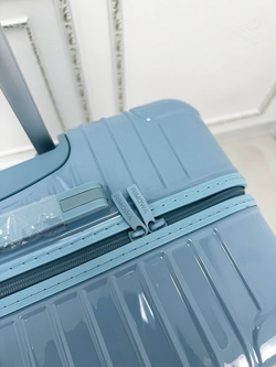 Дорожный чемодан Rimowa