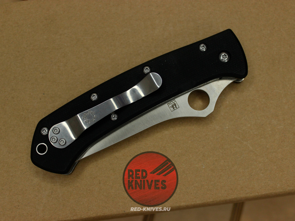 Нож Spyderco Lum Tanto - черная рукоять, клинок сатин