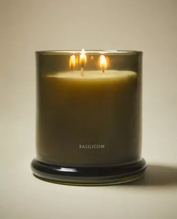 ZARA HOME АРОМАТИЧЕСКАЯ СВЕЧА BASILICUM (500 Г)