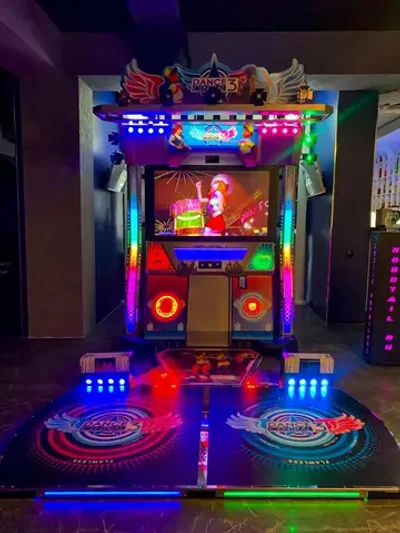 Танцевальный аппарат «Dance Central»