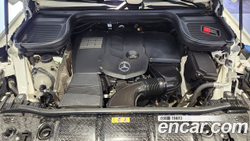 Mercedes-Benz GLE-Class GLE300d 4MATIC — 2023