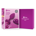 Вибрирующая втулка цвета фуксии b-Vibe Vibrating Jewel Plug S/M BV-030-FUC