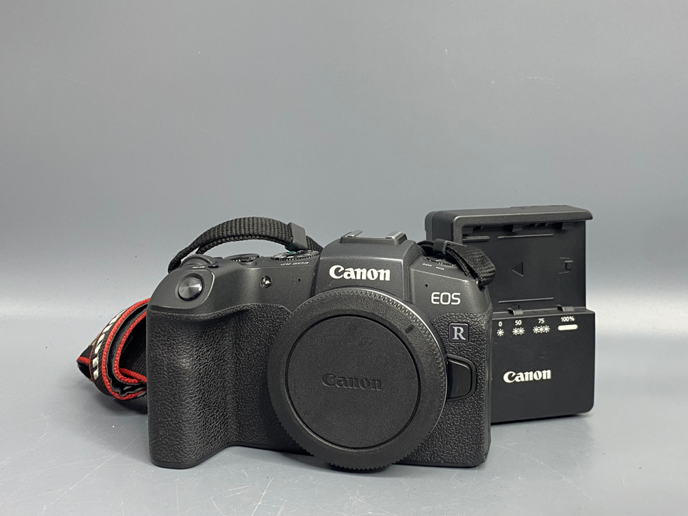 Canon EOS RP 14.000 Кадров