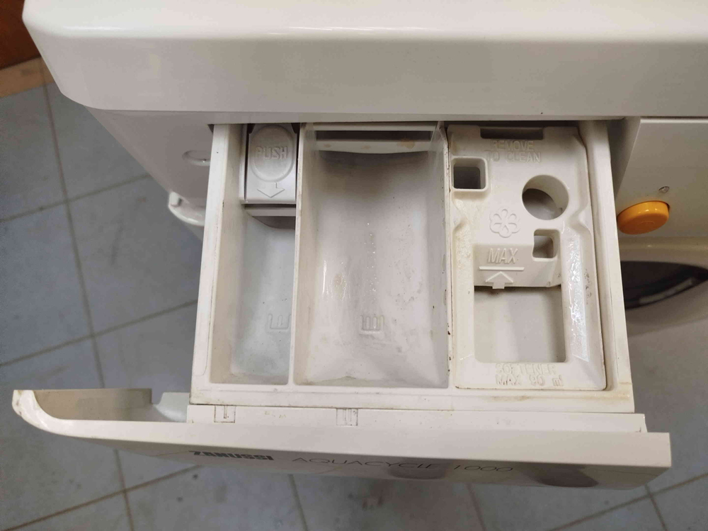 Стиральная машина Zanussi FE 1024 N 5 кг б/у
