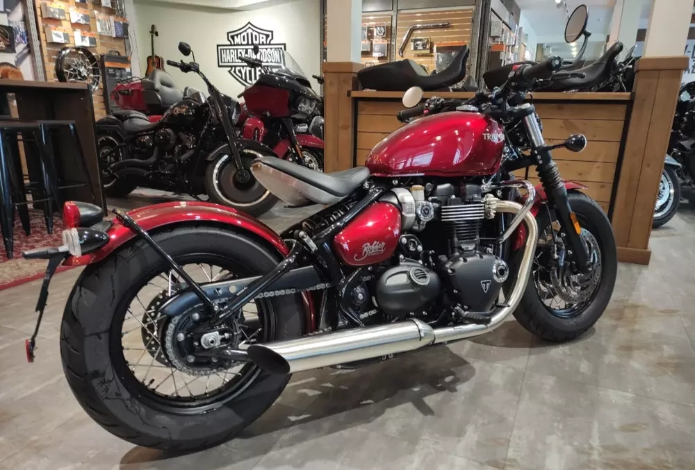 Triumph Bonneville Bobber 2021