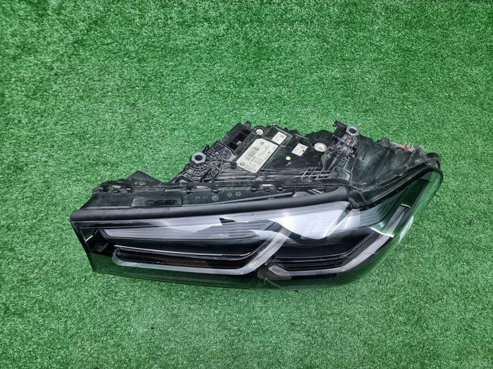 Фара левая BMW 5er G30 (2020-2023) LED