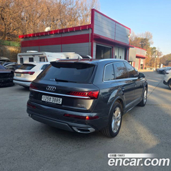 Audi Q7 45 TDI Quattro Premium — 2022