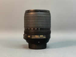 Nikon 18-105mm 3.5-5.6G AF-S ED DX VR Nikkor