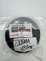 Изолятор пружины 48258-42020 4825842020