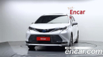 Toyota Sienna 2.5 Hybrid AWD — 2023