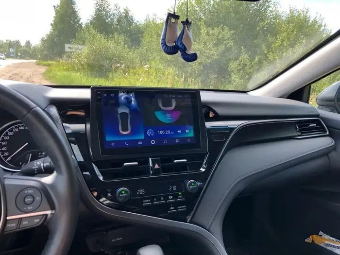 Магнитола для Toyota Camry 70 (75) 2021-2023 (Китай) - Parafar PF565RN2K на Android 13, Быстрая, QLED+2K, CarPlay, 4G SIM-слот