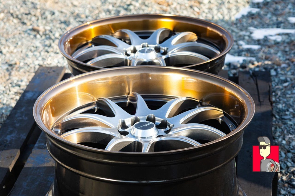 Комплект дисков Work Emotion CR2P 18x8.5/9.5 et25/22 5x100/5x114.3
